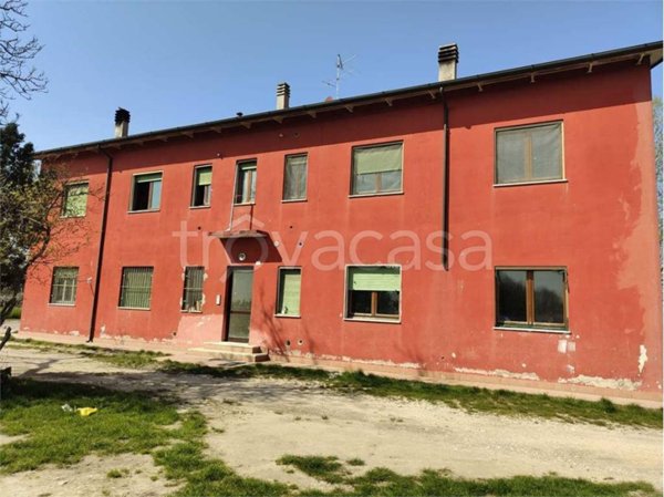 casa indipendente in vendita ad Isola della Scala in zona Tarmassia