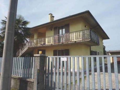 casa indipendente in vendita ad Isola Rizza