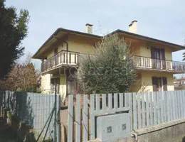 appartamento in vendita ad Isola Rizza