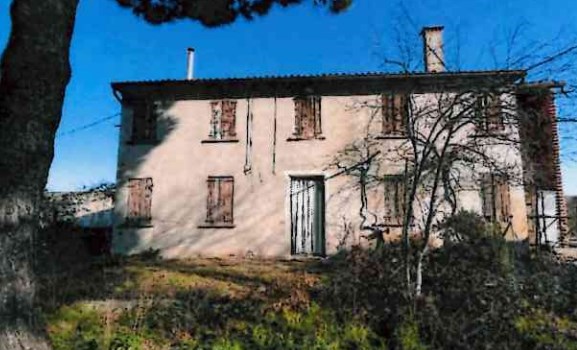 locale commerciale in vendita ad Isola Rizza