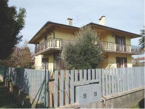 appartamento in vendita ad Isola Rizza