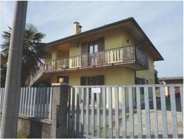 appartamento in vendita ad Isola Rizza