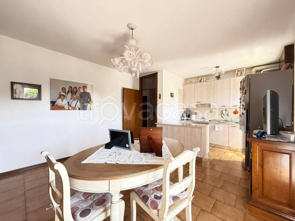 appartamento in vendita ad Isola Rizza