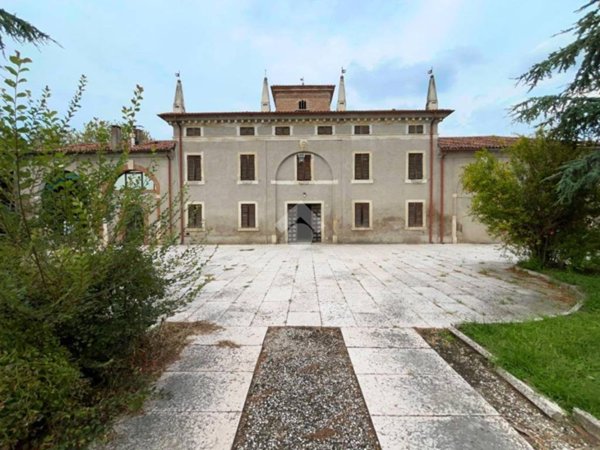 casa indipendente in vendita ad Isola Rizza