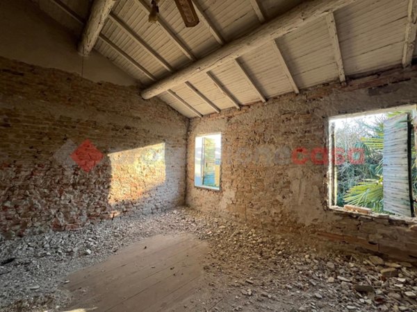 intera palazzina in vendita ad Isola Rizza