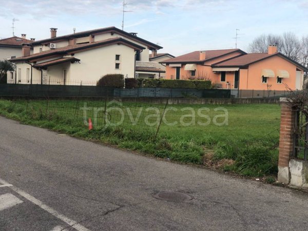 terreno edificabile in vendita ad Isola Rizza