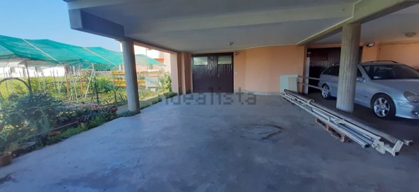 casa indipendente in vendita ad Isola Rizza