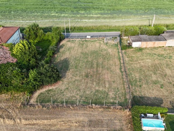 casa indipendente in vendita ad Isola Rizza