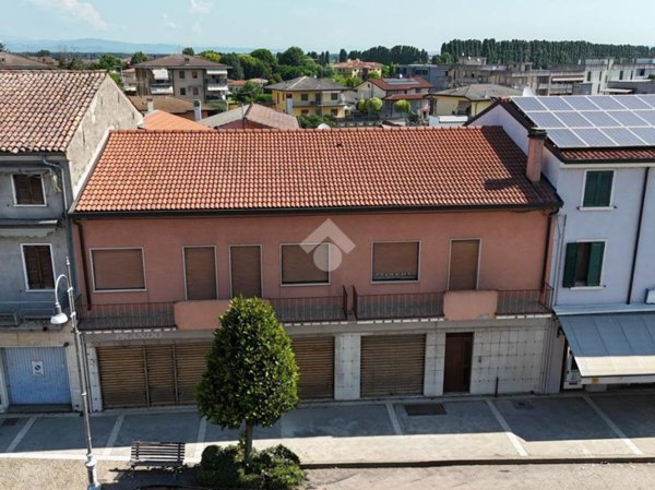 appartamento in vendita ad Isola Rizza