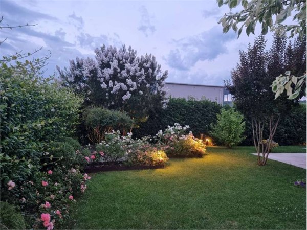 casa indipendente in vendita a Lavagno in zona San Pietro