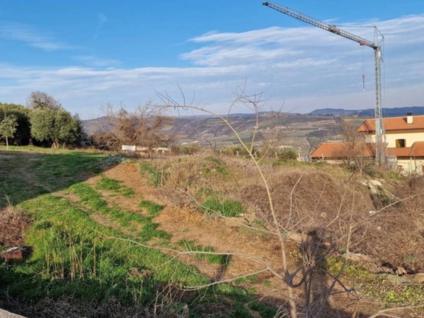 terreno edificabile in vendita a Lavagno in zona San Briccio
