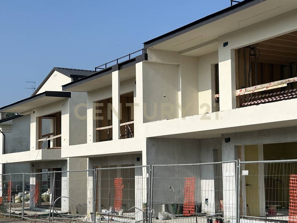 appartamento in vendita a Lavagno in zona San Pietro