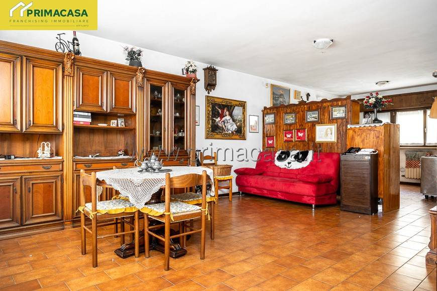 casa indipendente in vendita a Lavagno