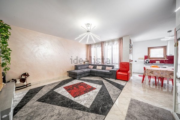appartamento in vendita a Lavagno