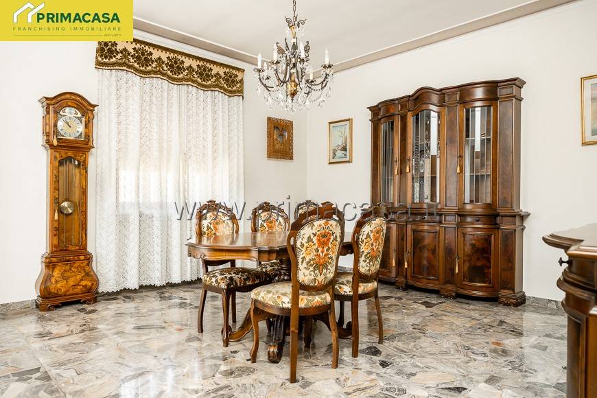 casa indipendente in vendita a Lavagno in zona Vago