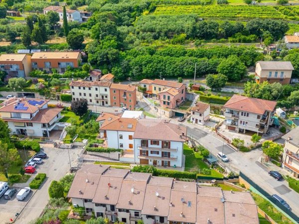 casa indipendente in vendita a Lavagno