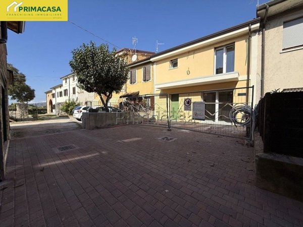 casa indipendente in vendita a Lavagno