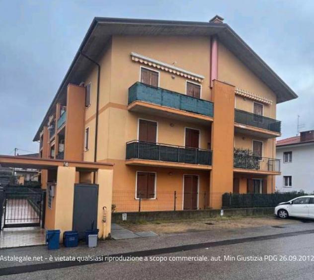 appartamento in vendita a Lavagno in zona Vago