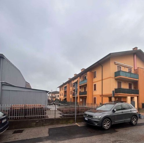terreno edificabile in vendita a Lavagno in zona Vago