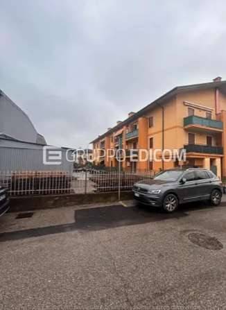 appartamento in vendita a Lavagno in zona Vago