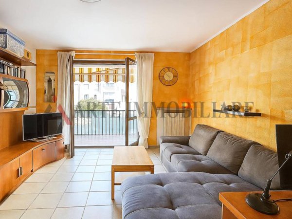 appartamento in vendita a Lavagno in zona Vago