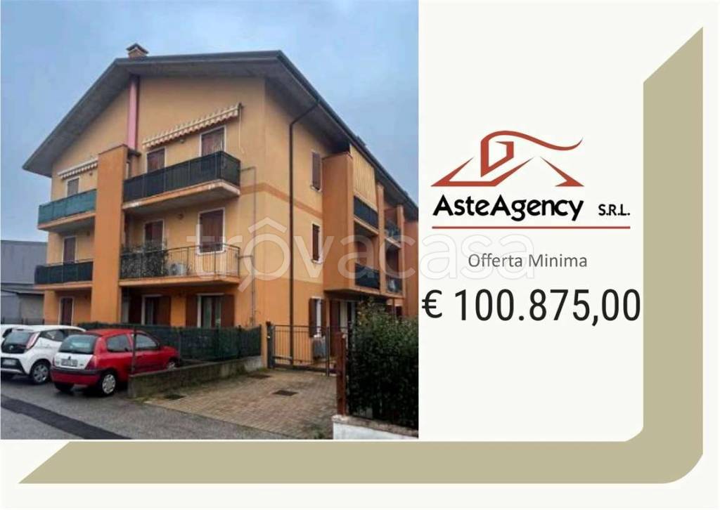 appartamento in vendita a Lavagno in zona Vago