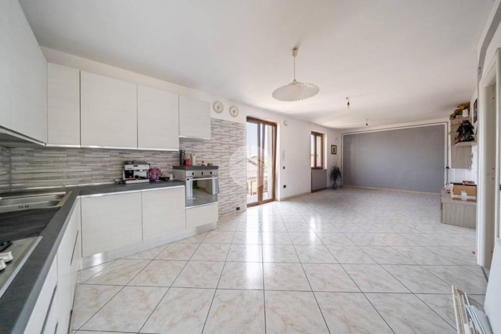 appartamento in vendita a Lavagno