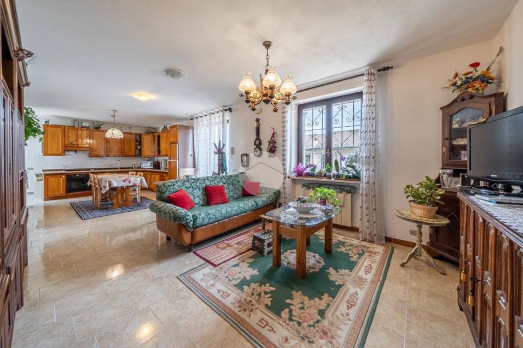 appartamento in vendita a Lavagno