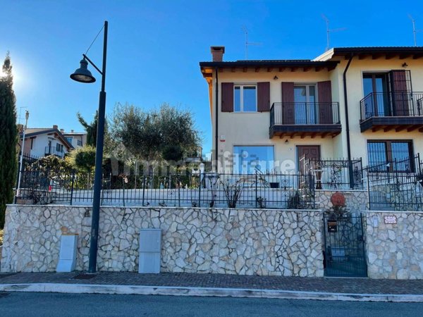 casa indipendente in vendita a Lavagno in zona San Briccio