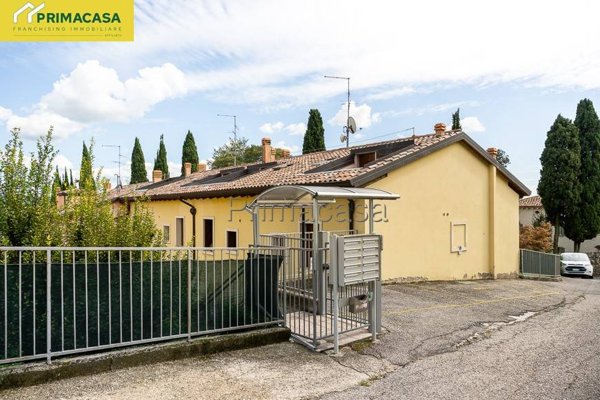 appartamento in vendita a Lavagno in zona San Pietro