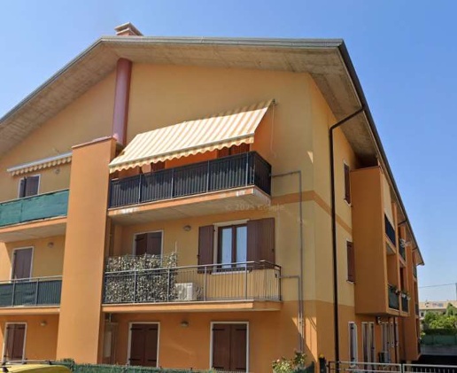 appartamento in vendita a Lavagno in zona Vago