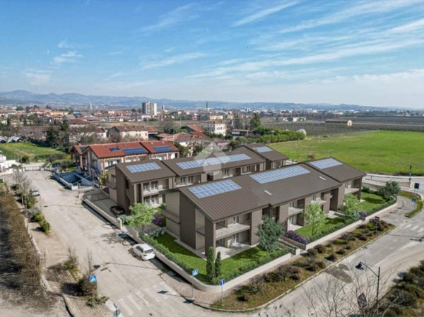 appartamento in vendita a Lavagno