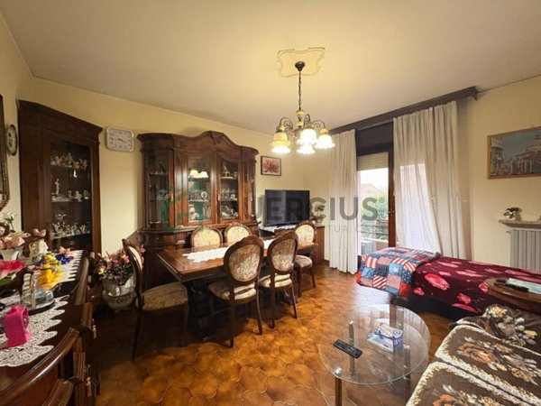 appartamento in vendita a Lavagno in zona Vago