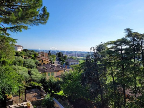 casa indipendente in vendita a Lavagno