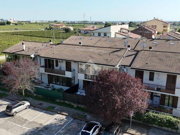 appartamento in vendita a Lavagno