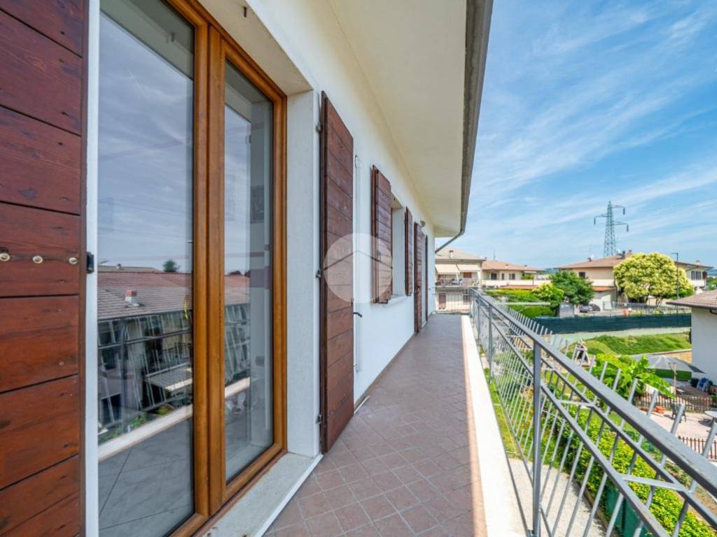 appartamento in vendita a Lavagno