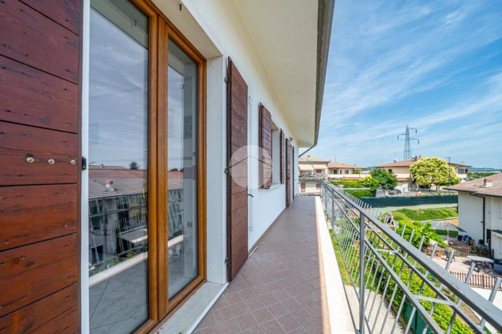 appartamento in vendita a Lavagno