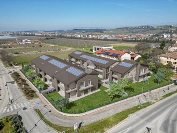 appartamento in vendita a Lavagno