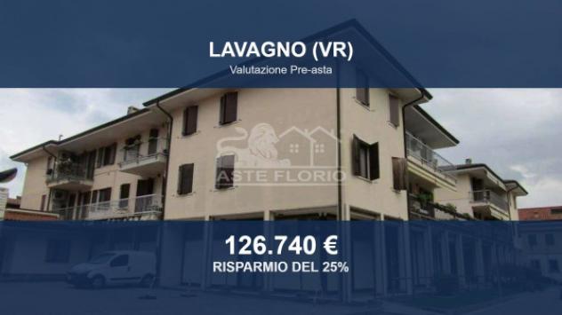 casa indipendente in vendita a Lavagno in zona Vago