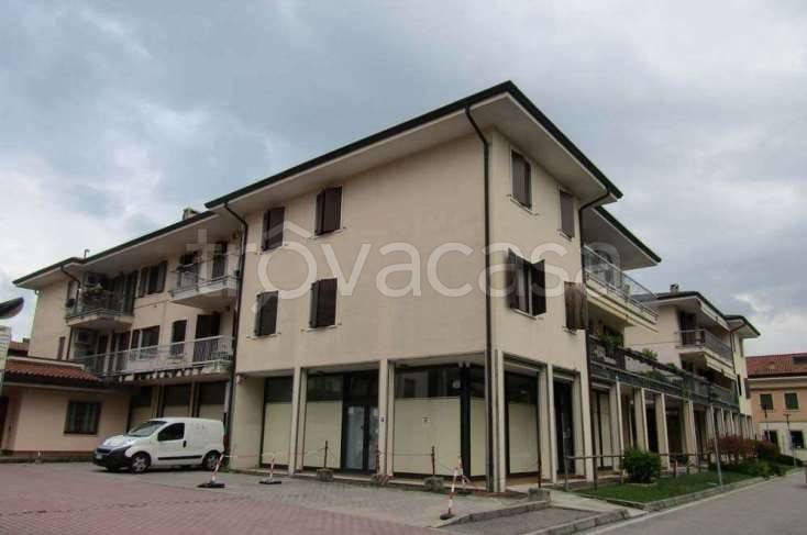 appartamento in vendita a Lavagno in zona Vago