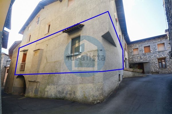 appartamento in vendita a Lavagno in zona San Pietro