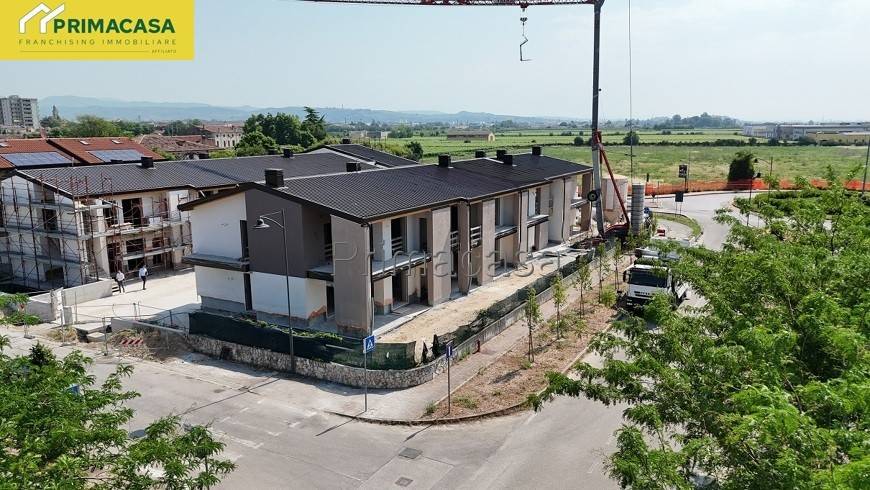 appartamento in vendita a Lavagno in zona Vago