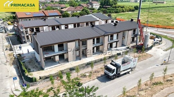 appartamento in vendita a Lavagno in zona Vago