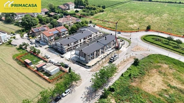 appartamento in vendita a Lavagno in zona Vago