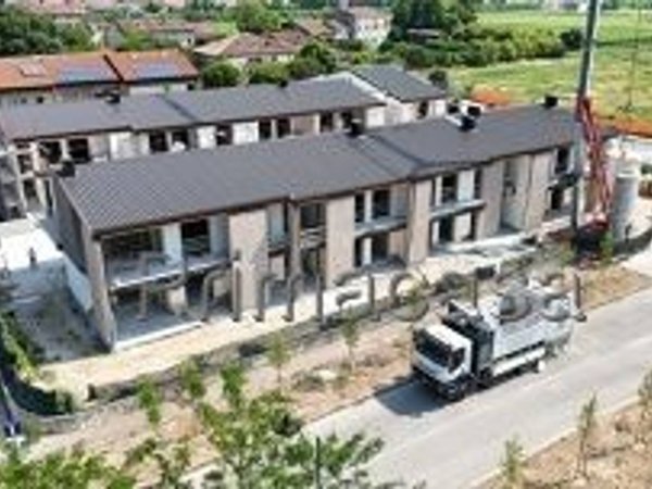appartamento in vendita a Lavagno in zona Vago
