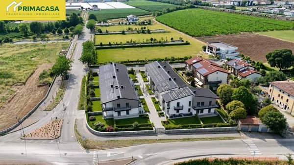 appartamento in vendita a Lavagno in zona Vago