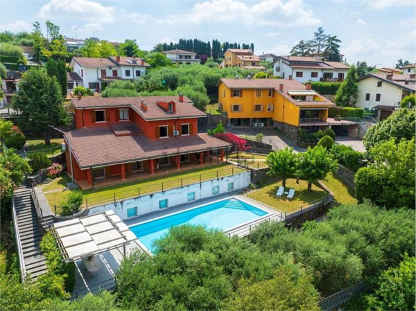 casa indipendente in vendita a Lavagno in zona San Pietro