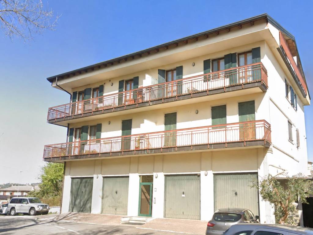 appartamento in vendita a Lavagno in zona San Briccio