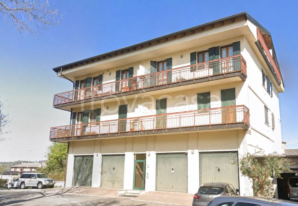 appartamento in vendita a Lavagno in zona San Briccio
