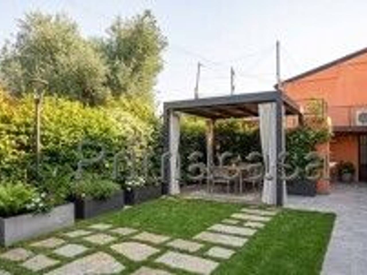 casale in vendita a Lavagno